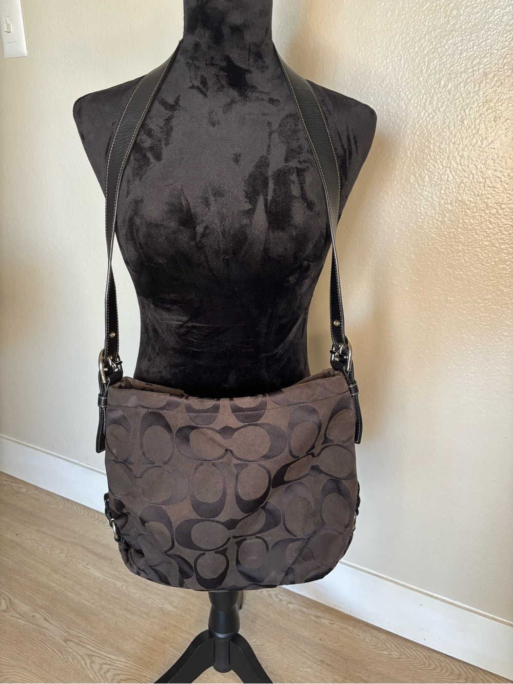 Coach Brown Signature Soho Purse Bag F15067